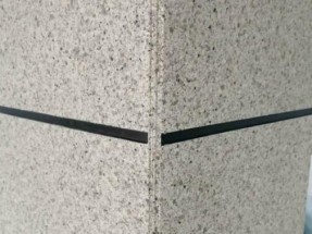 動態（tài）多彩仿石漆（qī）深槽施（shī）工工藝（yì）